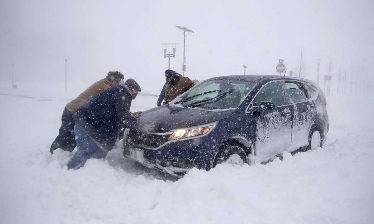 Результат пошуку зображень за запитом буксовка в снегу