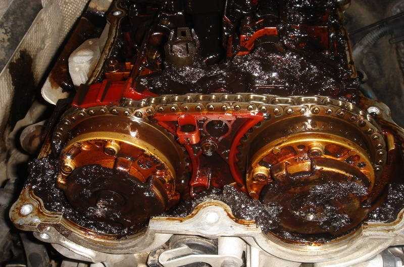 Черное масло в двигателе. Быстро темнеет масло в двигателе — все причины