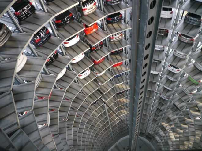 Особливості правил парковки автомобілів в Німеччині у 2022 році