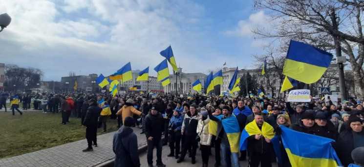 Українці не розбігаються». Ситуація в Херсоні тривожна та непередбачувана  (ВІДЕО)