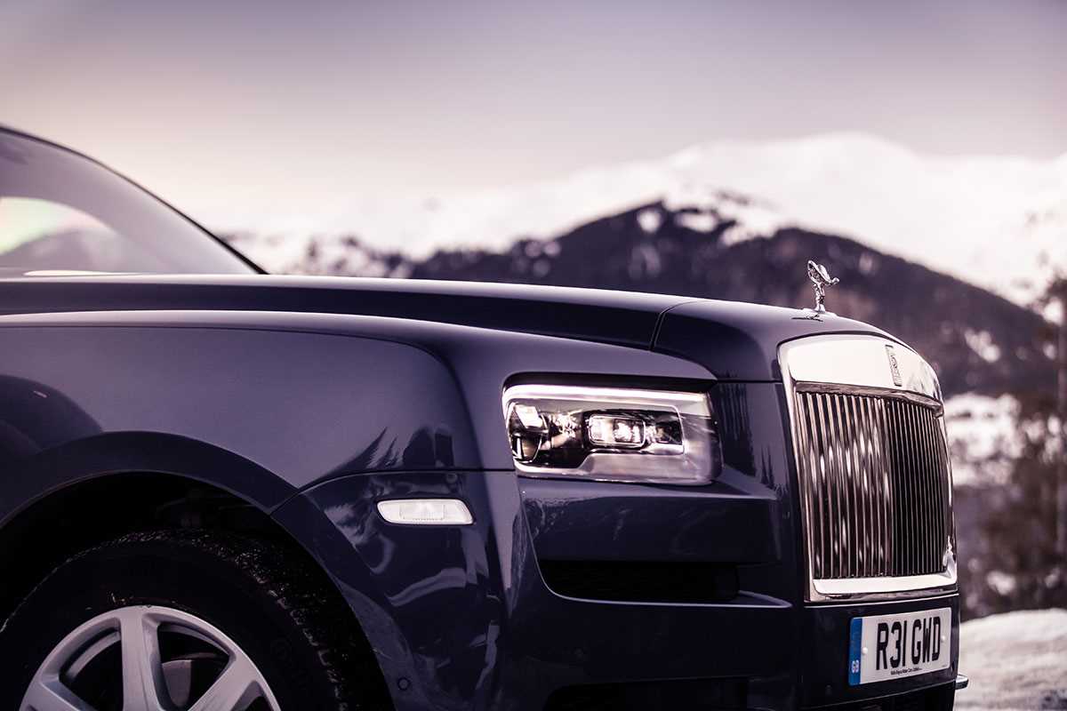 Tempus News - Rolls-Royce bespoke designer Alex Innes tells us about his  driving ambition to produce the brand's first ever luxury 4x4