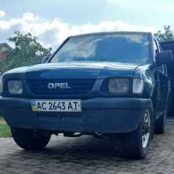 Opel Campo