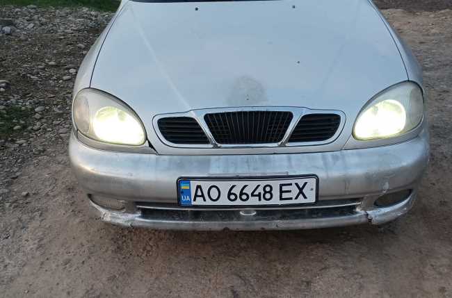 Продаж авто Daewoo Lanos 1998 р. Бензин  ціна $ 1100 у м. Мука́чево
