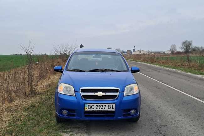 Продаж авто Chevrolet Aveo 2008 р. Бензин  ціна $ 4400 у м. Львів