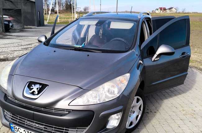 Продаж авто Peugeot 308 2008 р. Дизель  ціна $ 5850 у м. Городок