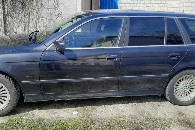 Продаж авто BMW 5 Series 1998 р. Бензин  ціна $ 4500 у м. Миколаїв