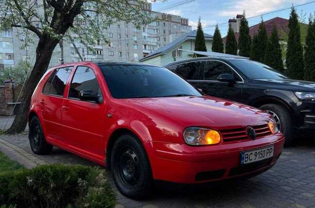 Продаж авто Volkswagen Golf 1998 р. Дизель  ціна $ 4400 у м. Львів