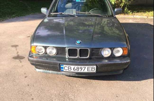 Продаж авто BMW 5 Series 1990 р. Газ/Бензин  ціна $ 2990 у м. Ніжин