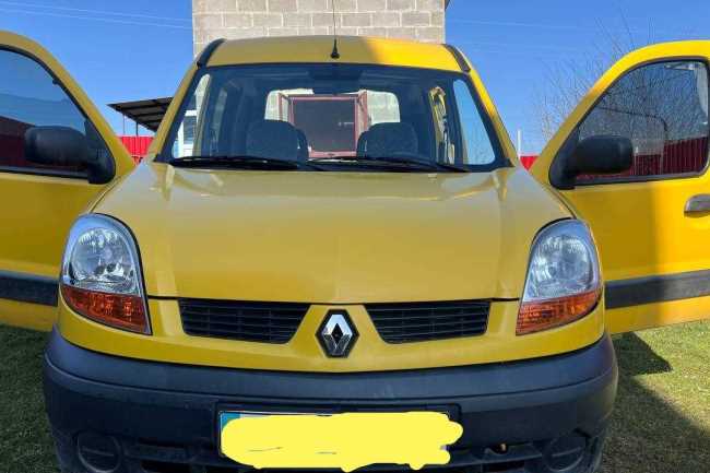 Продаж авто Renault Kangoo 2004 р. Дизель  ціна $ 3700 у м. Зборів