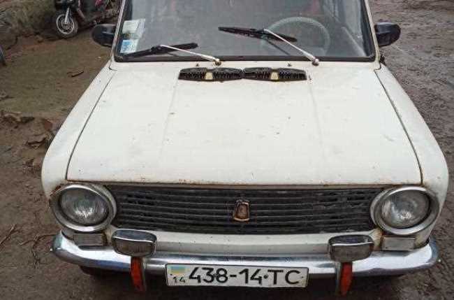 Продаж авто ВАЗ Lada 2101 1980 р. Бензин  ціна $ 500 у м. Гайсин