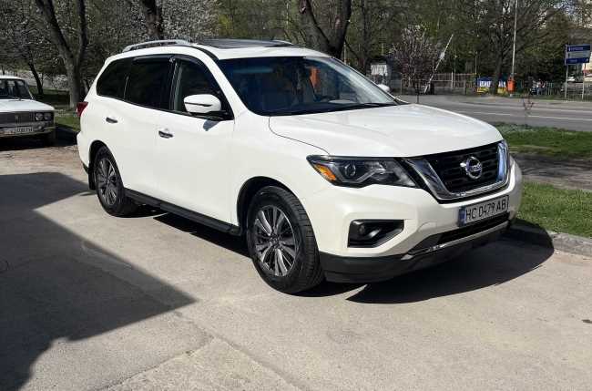 Nissan Pathfinder