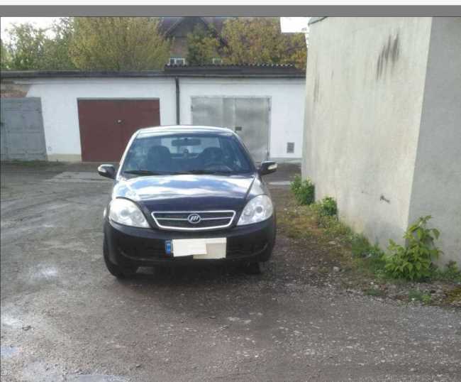Lifan Breez