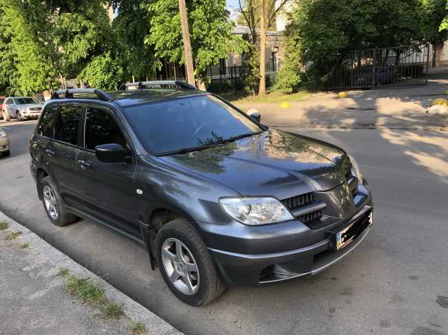 Mitsubishi Outlander