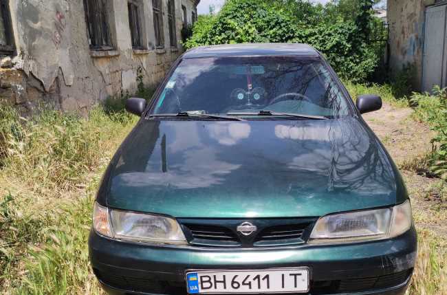 Nissan Almera