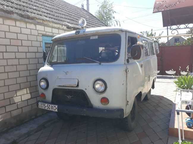 Продаж авто УАЗ 452 1983 р.   ціна $ 1000 у м. Скадовськ