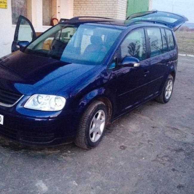 Volkswagen Touran
