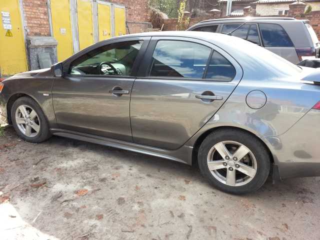 Mitsubishi Lancer