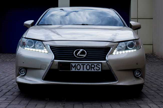 Продаж авто Lexus ES 2014 р.  2498 ціна $ 20300 у м. Запоріжжя