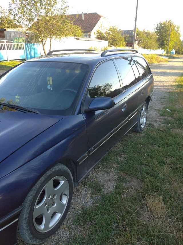 Opel Omega
