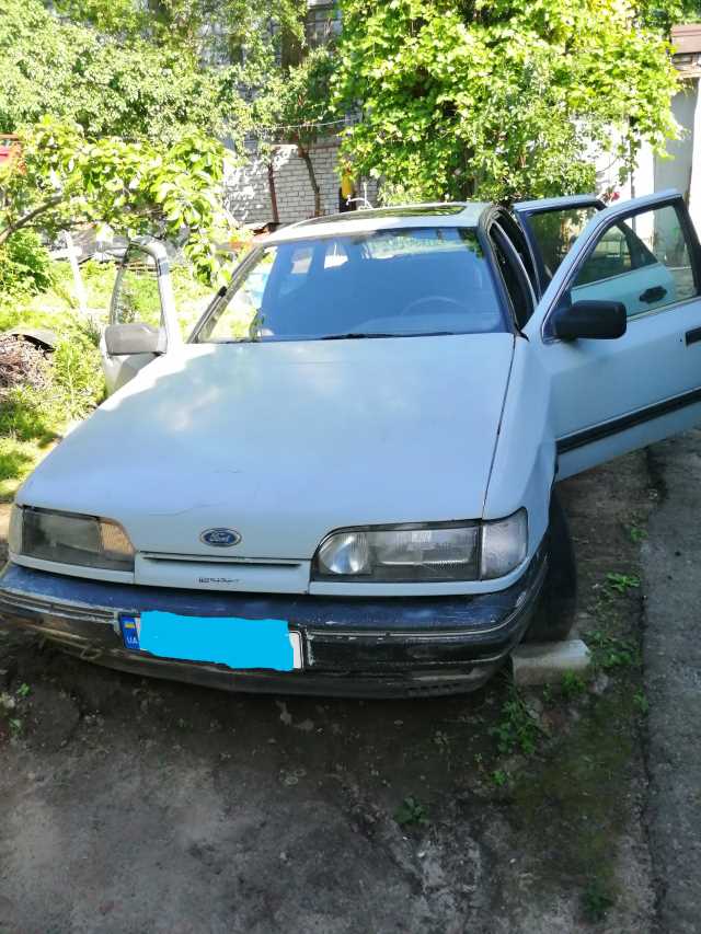Ford Scorpio