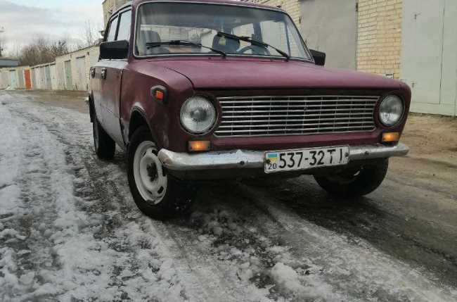 Продаж авто ВАЗ Lada 2101 1973 р. Бензин  ціна $ 500 у м. Луцьк