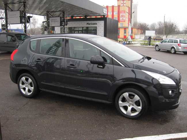 Продажа автомобиля Peugeot 3008 2011 г. Дизель  цена $ 8300 в г. Дубно