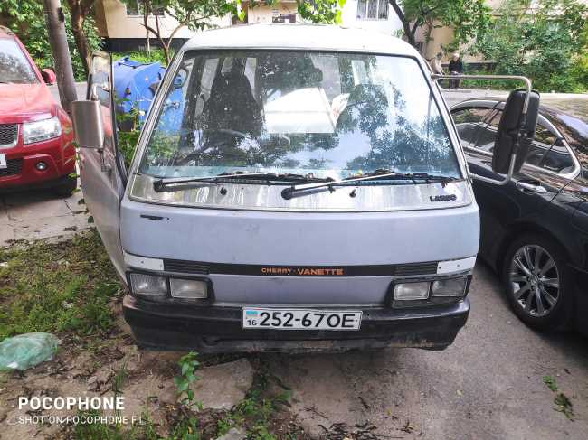 Nissan Vanette