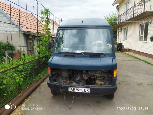 Mercedes-Benz T1