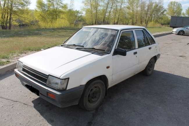 Продаж авто Toyota Corolla 1979 р. Бензин 13 ціна $ 1000 у м. Дніпро