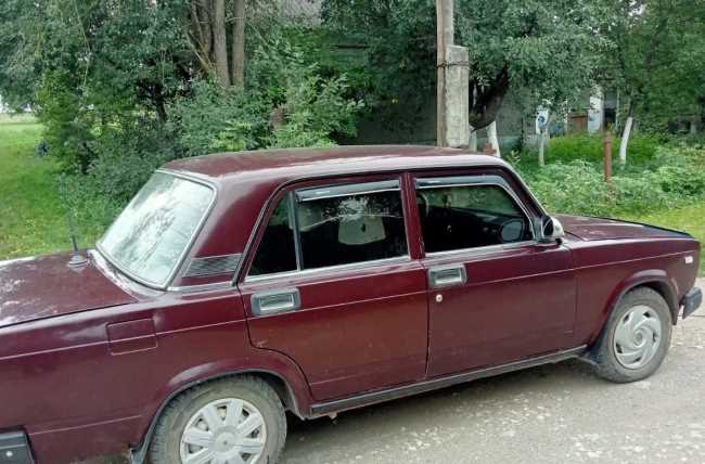 Продаж авто ВАЗ Lada 2107 2006 р. Газ/Бензин  ціна $ 1900 у м. Чемерівці