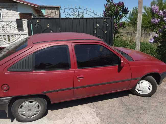 Продаж авто Opel Kadett 1987 р. Дизель  ціна $ 1100 у м. Андрушівка