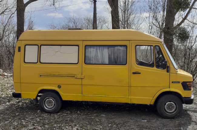 Mercedes-Benz T1