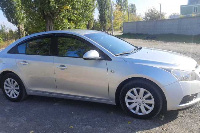 Продаж авто Chevrolet Cruze 2011 р. Дизель  ціна $ 7900 у м. Київ