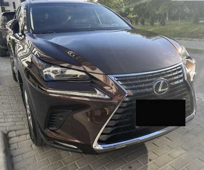 Продаж авто Lexus NX 2017 р. Бензин  ціна $ 29500 у м. Київ