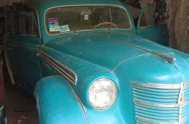 Продаж авто Москвич 401 1955 р. Бензин  ціна $ 1800 у м. Гайсин