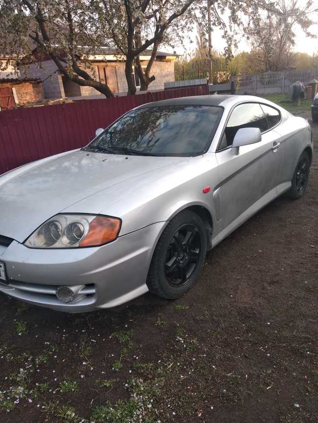 Hyundai Coupe
