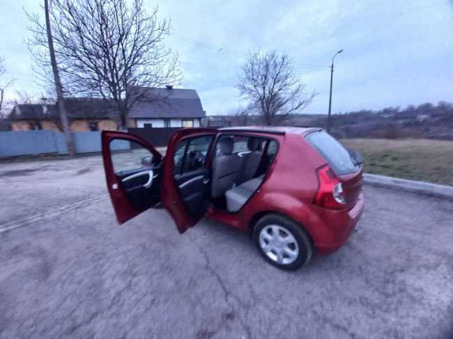 Dacia Sandero