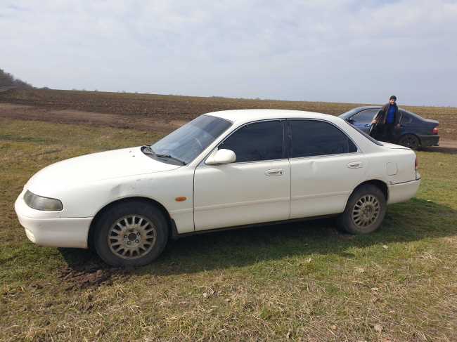 Mazda Cronos