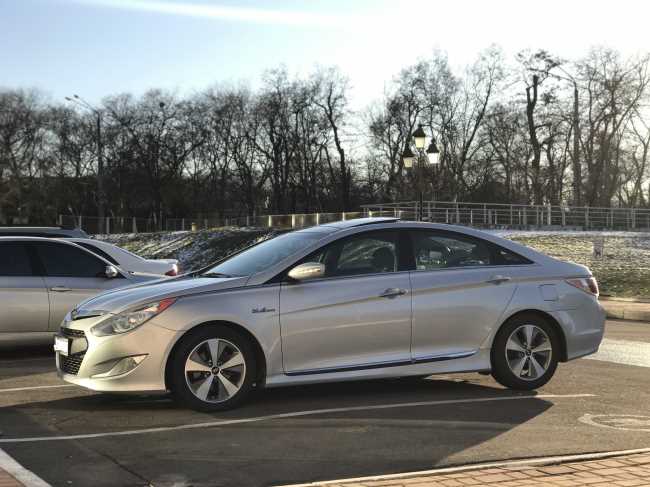 Hyundai Sonata
