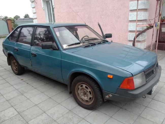 Продаж авто Москвич 2141 1990 р. Бензин  ціна $ 1300 у м. Бородянка