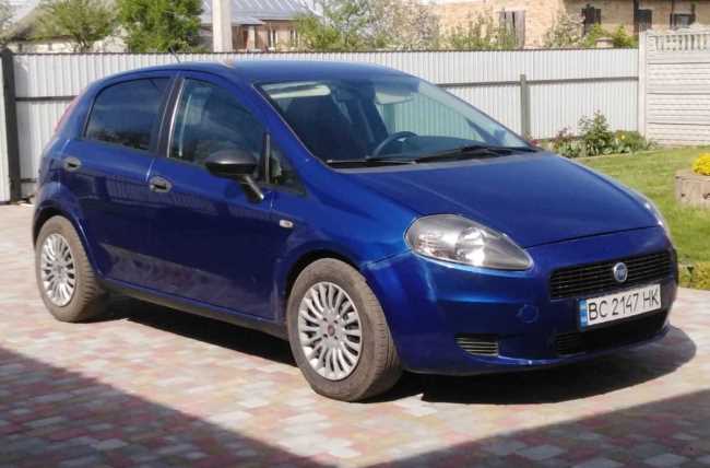 Продаж авто Fiat Punto 2006 р. Бензин  ціна $ 4000 у м. Кропивницький