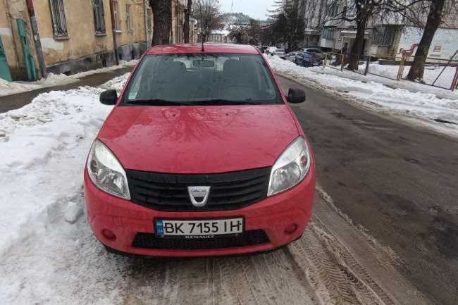 Продаж авто Dacia Sandero 2010 р. Газ/Бензин  ціна $ 4900 у м. Львів