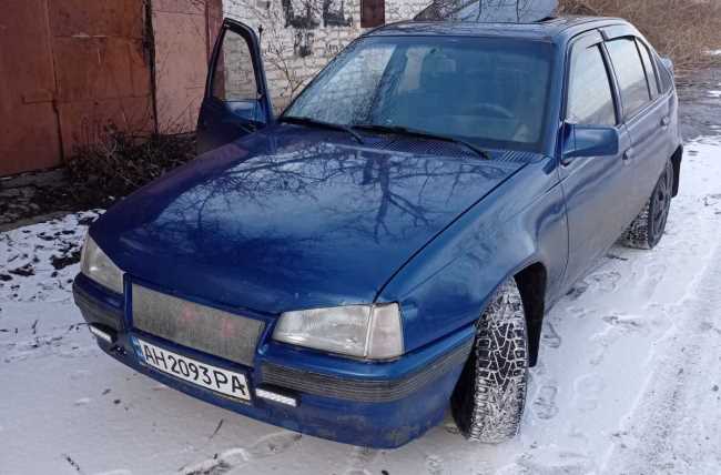 Car Selling Opel Kadett 1988 y. Gas/Petrol  price $ 2100.00 in Pokrovsk