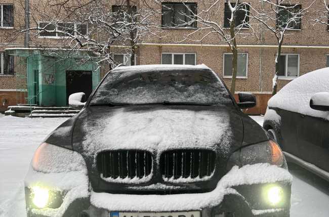 Продаж авто BMW X5 2009 р. Газ/Бензин  ціна $ 12500 у м. Костянтинівка