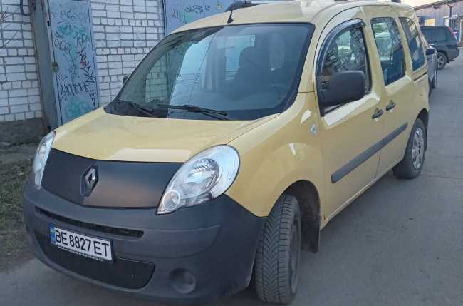 Продаж авто Renault Kangoo 2009 р. Бензин  ціна $ 7399 у м. Первомайськ