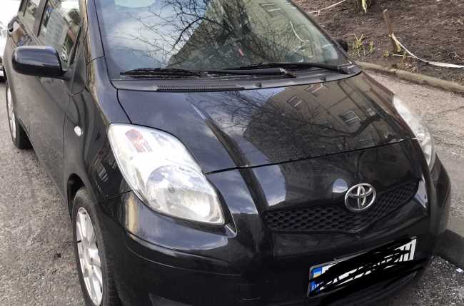 Продаж авто Toyota Yaris 2008 р. Бензин  ціна $ 5800 у м. Львів