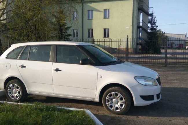 Продаж авто Skoda Fabia 2012 р. Дизель  ціна $ 6300 у м. Дрогобич
