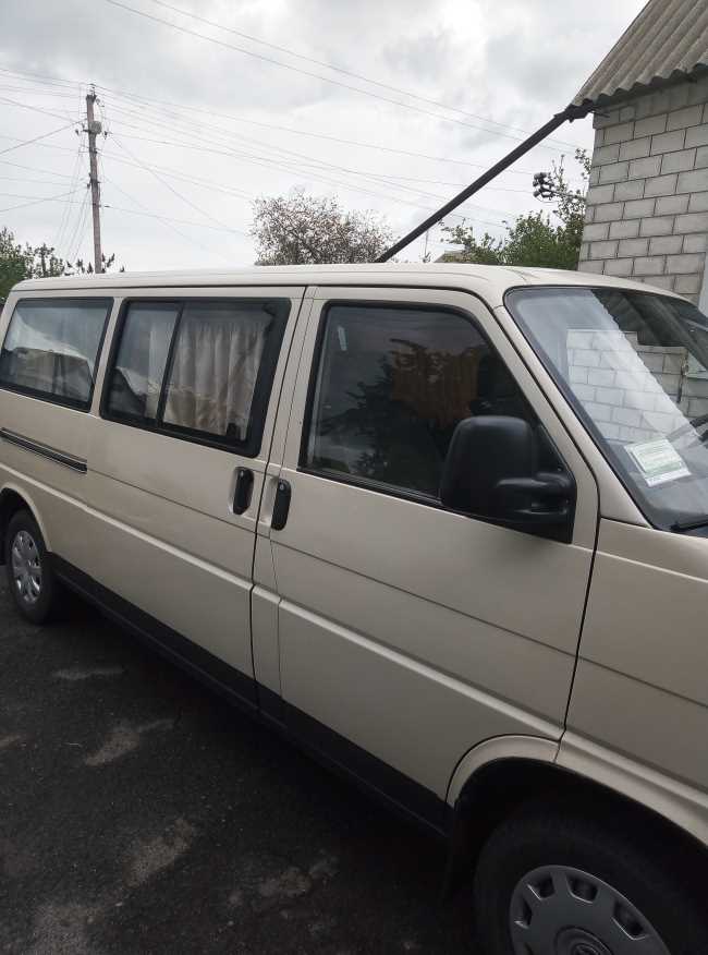 Volkswagen Caravelle