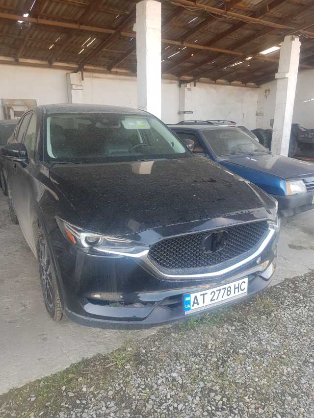 Продаж авто Mazda CX-5 2018 р. Бензин  ціна $ 23000 у м. Івано-Франківськ