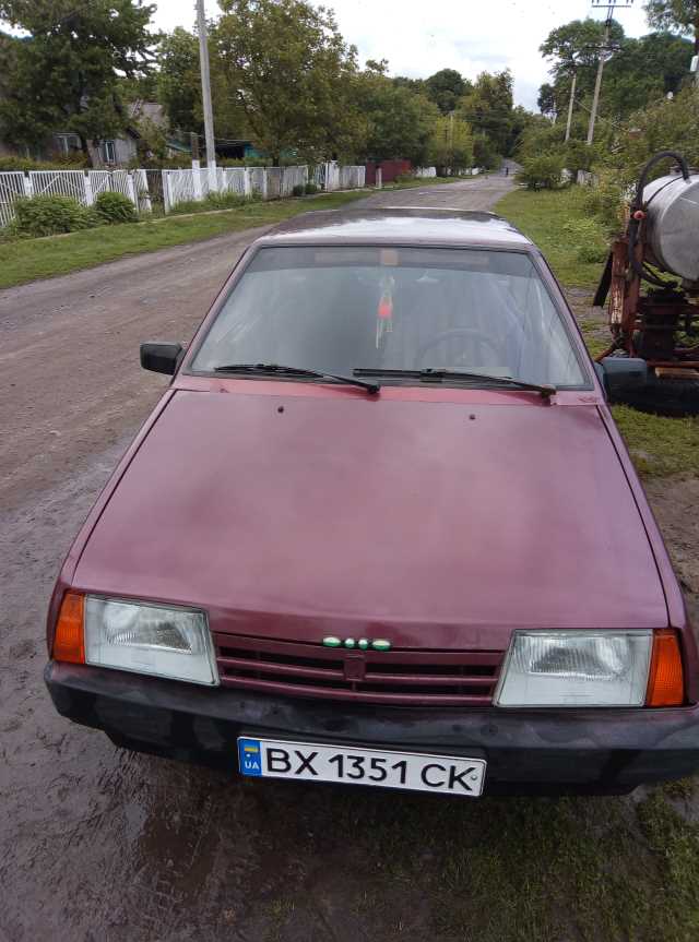 Продаж авто ВАЗ Lada 2108 1996 р. Газ/Бензин  ціна $ 1000 у м. Старокостянтинів